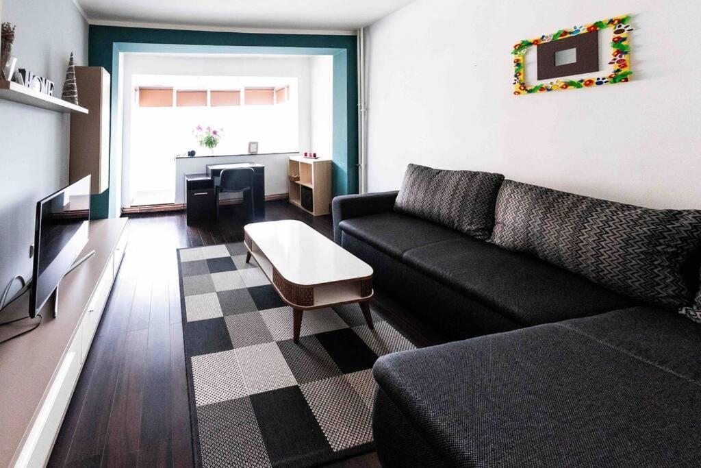 Apartament Timisoara Lägenhet Exteriör bild